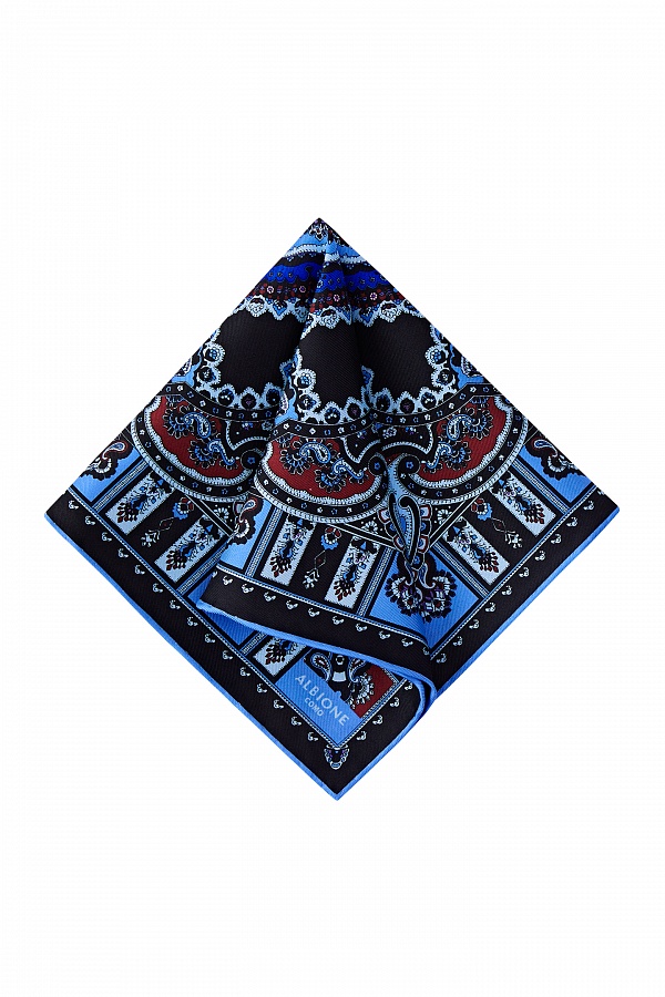 Темно-синий платок с голубым орнаментом