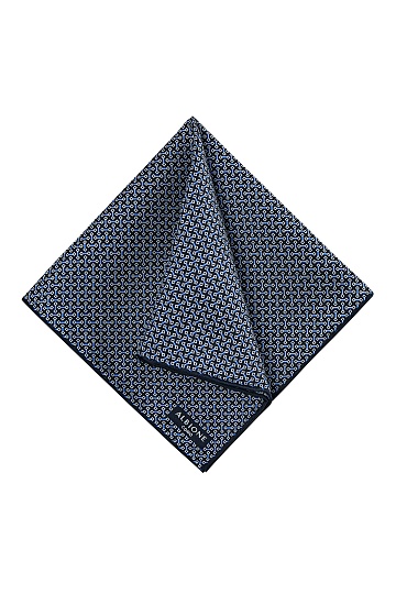 Стильный платок с серым принтом