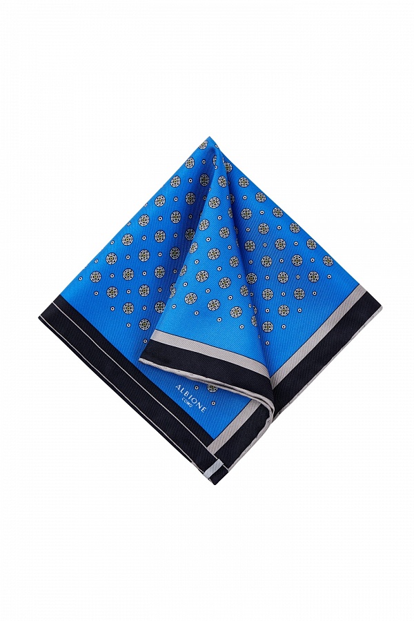 Синий платок с принтом