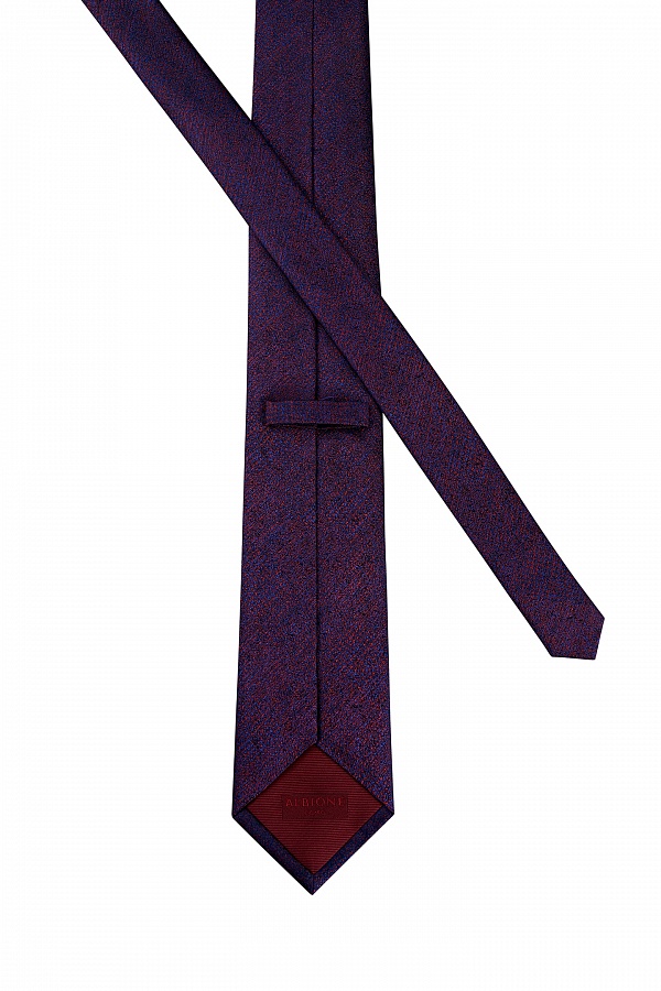 Стильный галстук бордового цвета