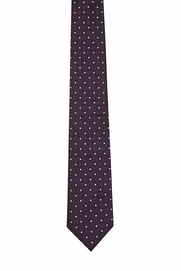 Бордовый галстук с узором квадраты