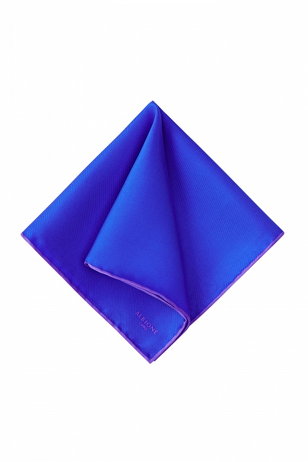 Ярко-синий платок с фиолетовой каймой