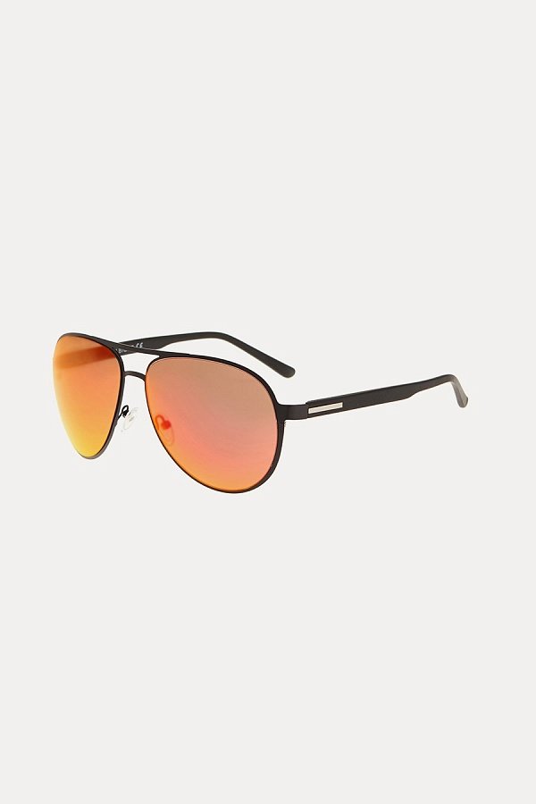 Солнцезащитные очки-авиаторы