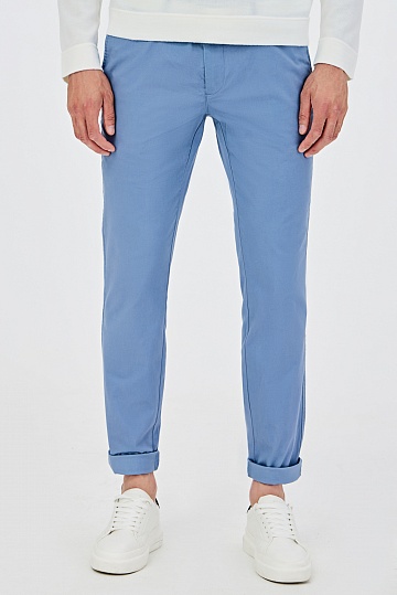 Хлопковые брюки голубого цвета