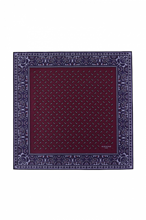 Бордово-сиреневый платок с цветочным узором